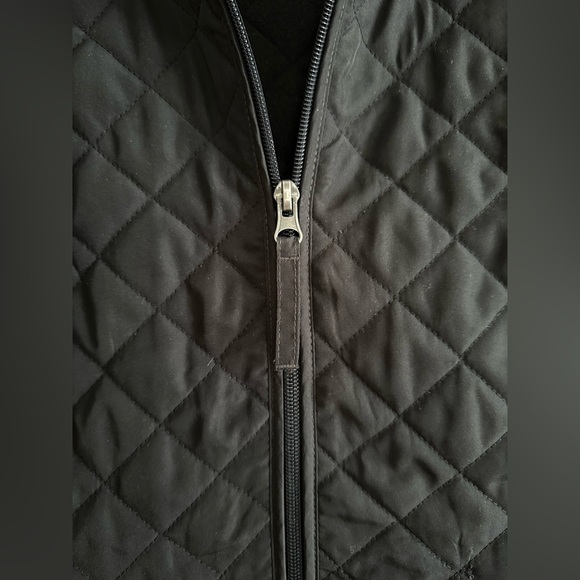 Van Heusen Women’s Vest - Black - Size XS. - Picture 2 of 5